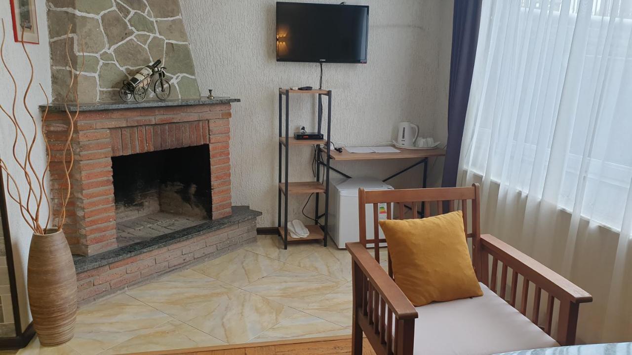 Lea Guest House Τυφλίδα Εξωτερικό φωτογραφία