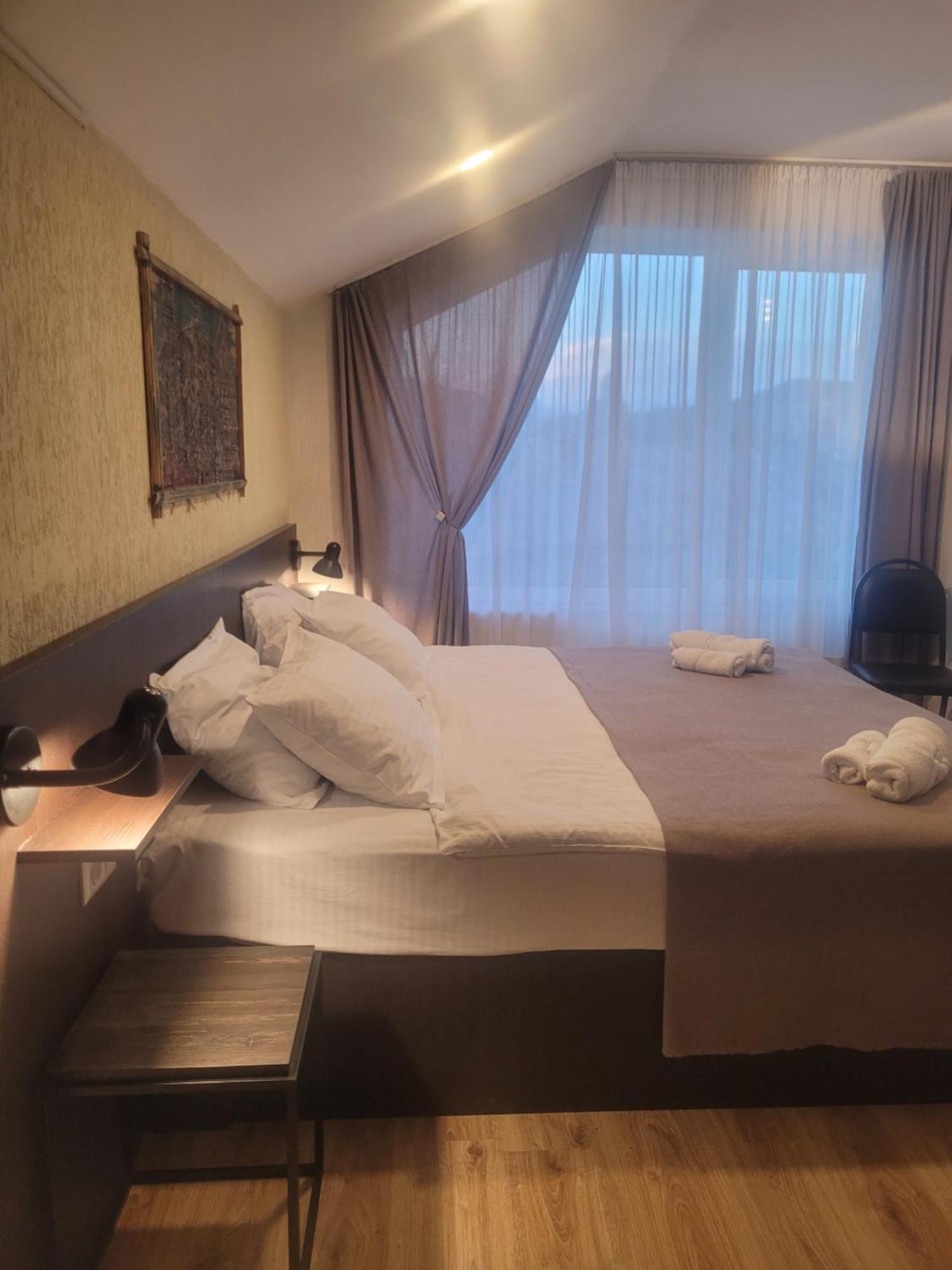 Lea Guest House Τυφλίδα Δωμάτιο φωτογραφία